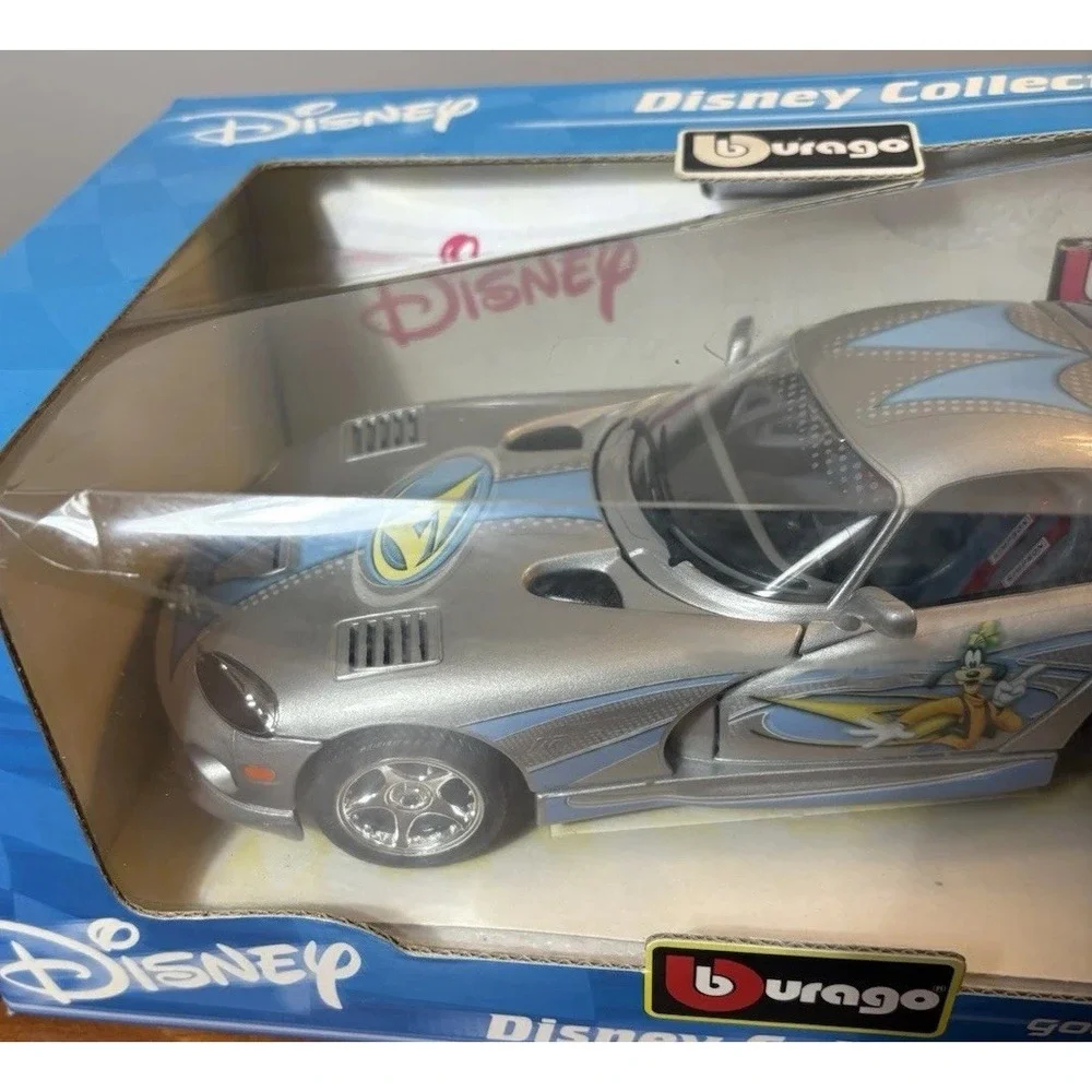 Bburago Disney Collection Goofy Dodge Viper GTS 1/18 Diecast Car 2006 Italy NIB